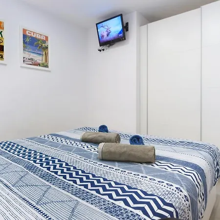 Ideal Location Flat Apartment