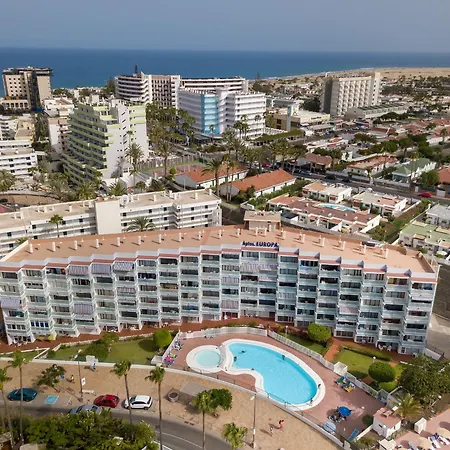 Ideal Location Flat *