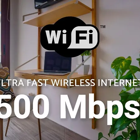 Modern With Pool - Yumbo & アパート マスパロマス