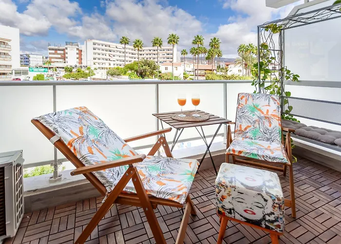 Apartament Modern With Pool - Yumbo &